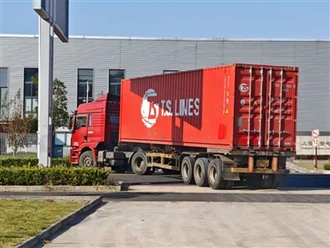 Skupina ZHEXUE dokončuje globálne zásielky s vylepšeným balením